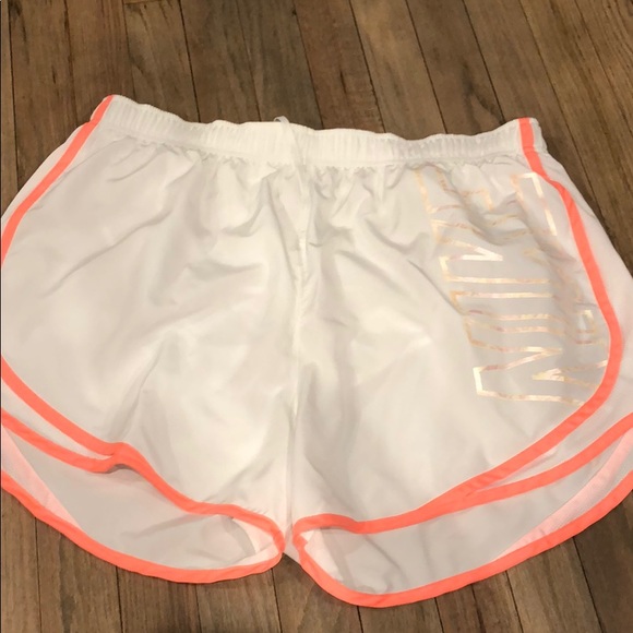 x SOLD x Nike dry tempo shorts - Picture 4 of 7